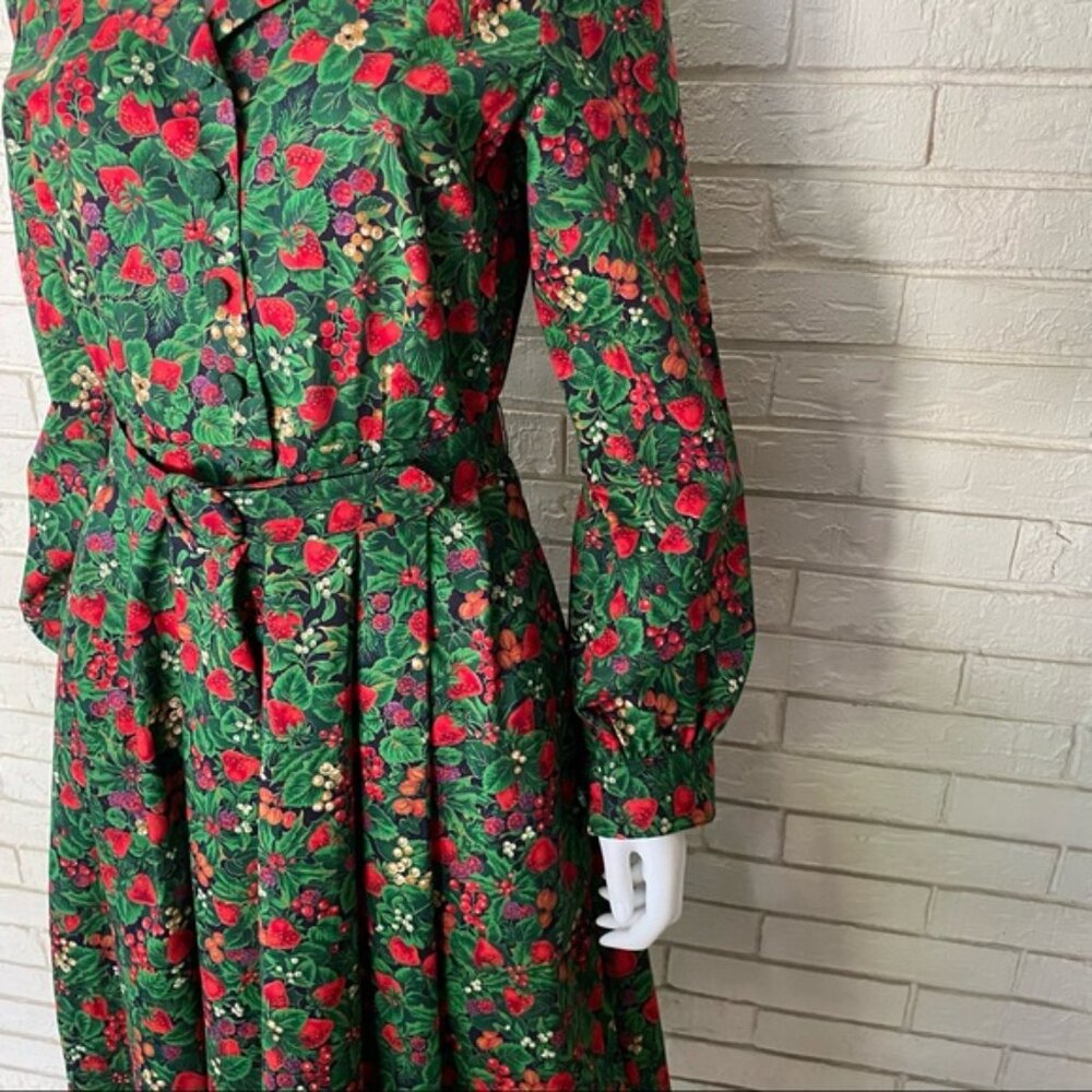 Handmade Vintage Dress - Picture 16 of 16